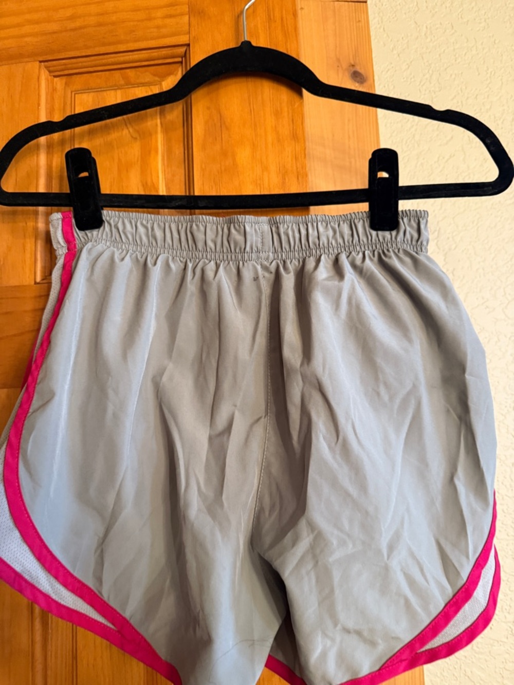 Nike Women’s Grey Athletic Shorts with Magenta Trim - Picture 8 of 9